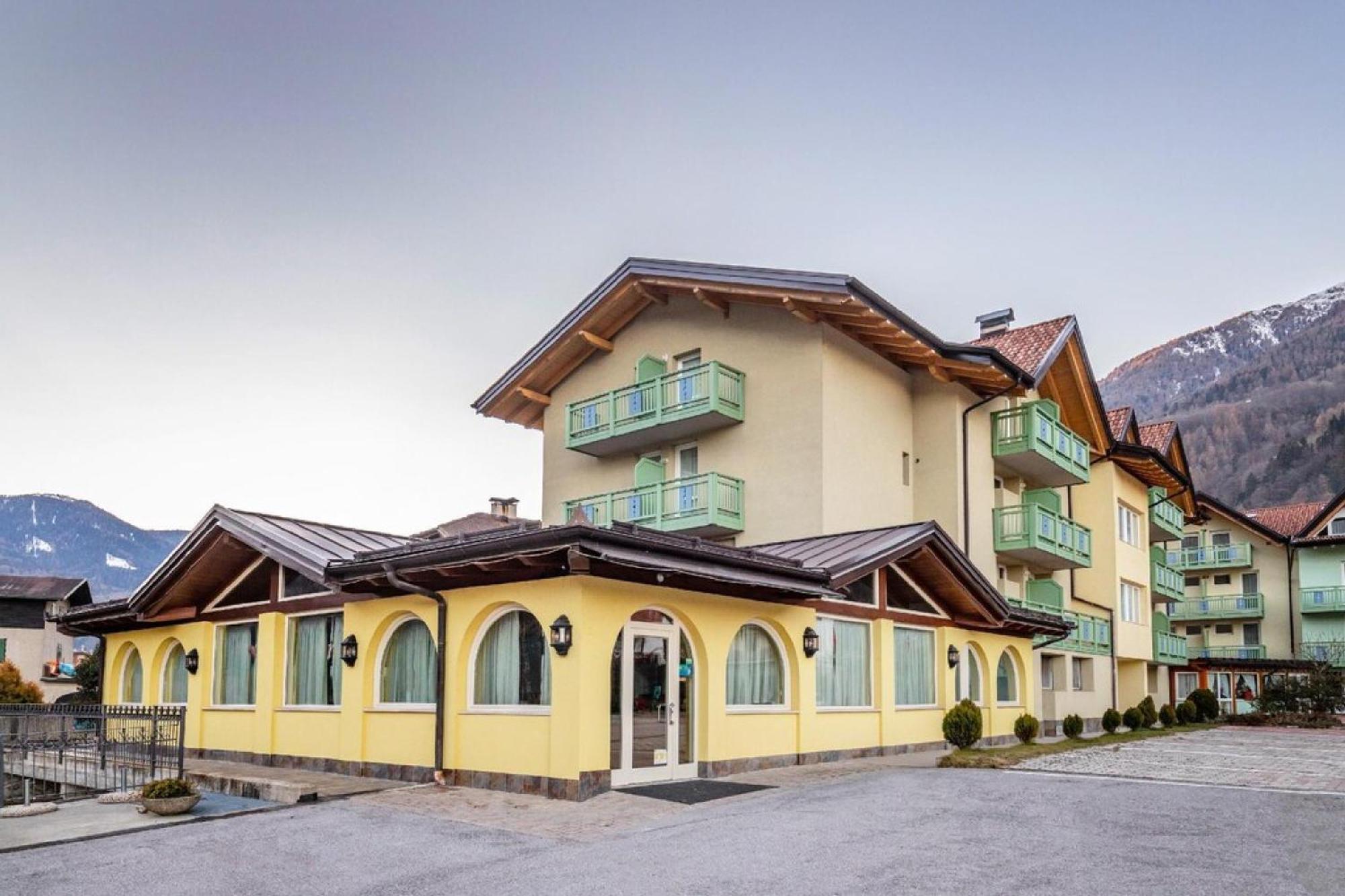 Hotel Garni Maria Monclassico Exterior foto